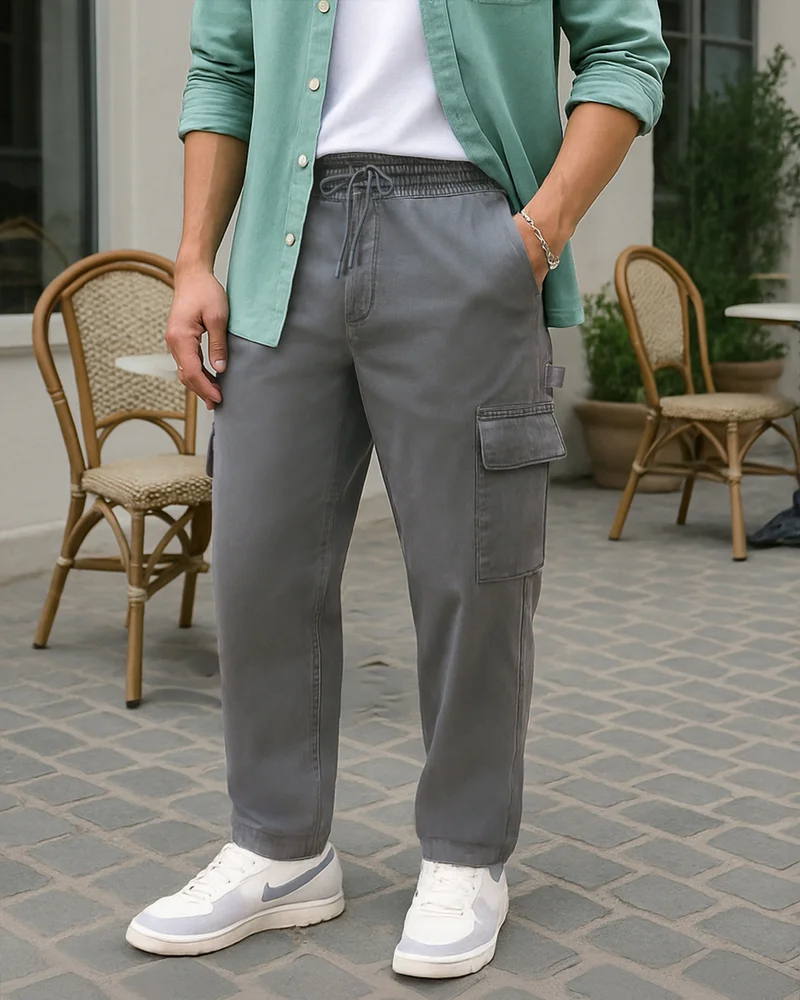 بيواكوف Men's Grey Oversized Cargo Carpenter Pants